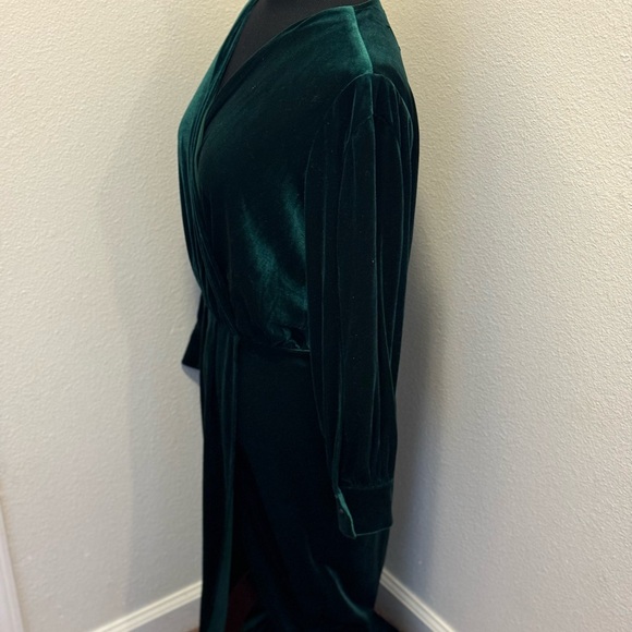 The Linen Atelier Green Cara Velvet Velour Maxi Dress Gown Side Slit L $150 - Picture 4 of 11